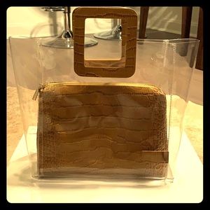 STAUD Shirley Handbag in clear/tan